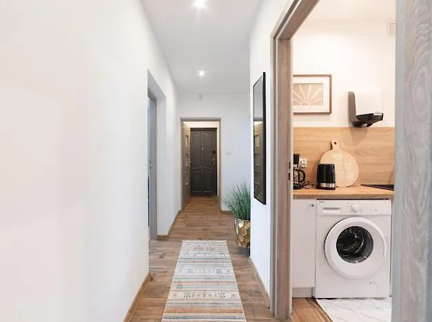 Mw Mieszka 2 아파트 *